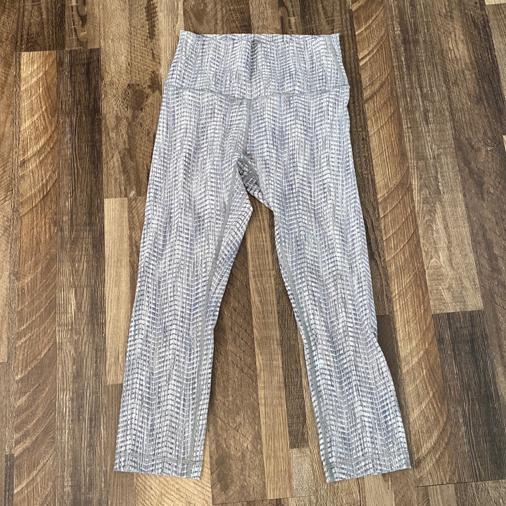Lululemon Wunder Under Crop